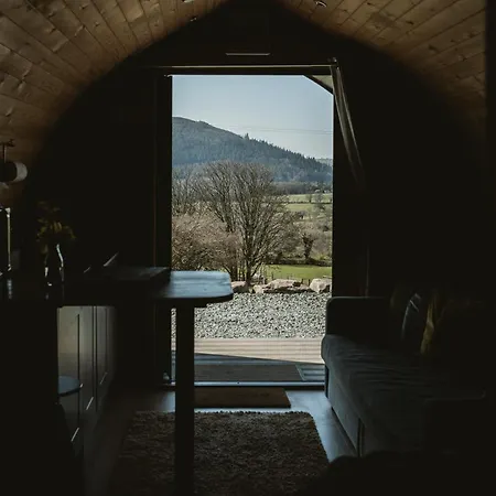 Отель The Huts At Highside Farm Кесвик Экстерьер фото