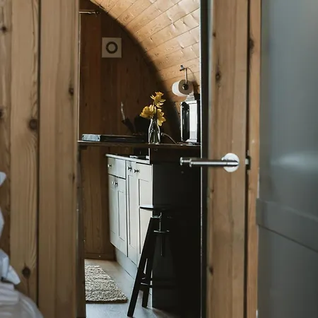 Отель The Huts At Highside Farm Кесвик Экстерьер фото